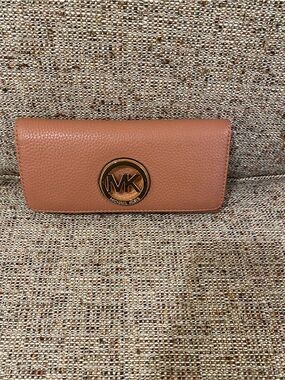 Michael Kors Pebbled Leather Continental Wallet in Dusty Peach